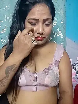 hornypriya696 online show from 28, 9, 2025