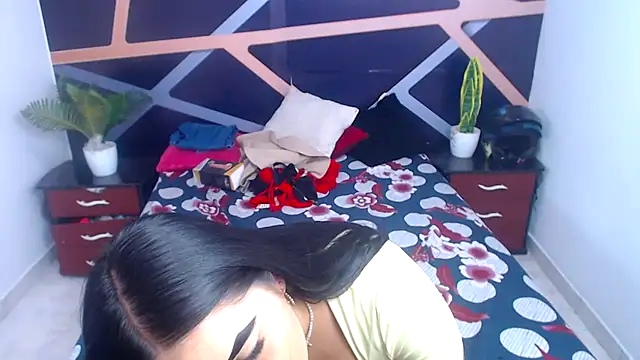 Snapshot of IsabellaaSweet chatting on 13, 9, 2025 IsabellaaSweet online show from 13, 9, 2025