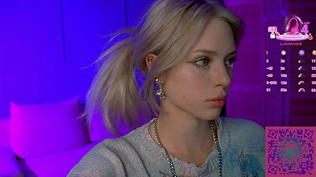 Nelly Carroll online show from 8, 10, 2025