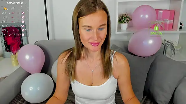 Snapshot of Dana_Wils1 chatting on 1, 10, 2025 Dana Wils1 online show from 1, 10, 2025