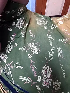 TAMIL ELAKKIYA online show from 4, 10, 2025