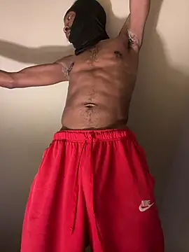 Snapshot of thickcum27 chatting on 26, 10, 2025 thickcum27 online show from 26, 10, 2025