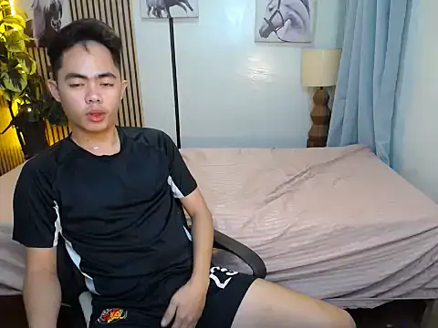 Snapshot of hot_8inchtwink chatting on 22, 10, 2025 hot 8inchtwink online show from 22, 10, 2025