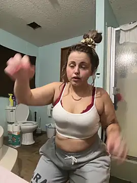 JuicyExxxperience online show from 12, 9, 2025