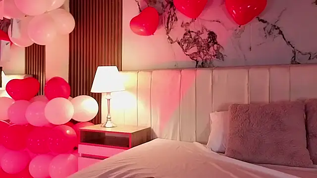 LunaRosse  online show from 14, 2, 2026