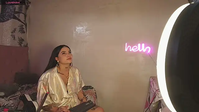 Snapshot of Lali_HOtt chatting on 15, 4, 2026 Lali HOtt online show from 15, 4, 2026