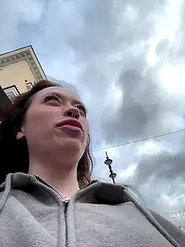 EstaVista online show from 12, 10, 2025