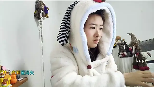 Moonlight-23 online show from 15, 12, 2025