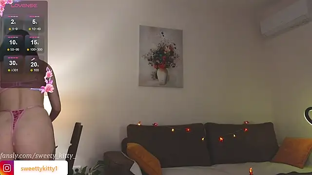 sweettykitty online show from 12, 10, 2025