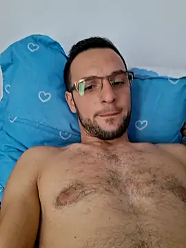 Necunoscutul001 online show from 8, 10, 2025