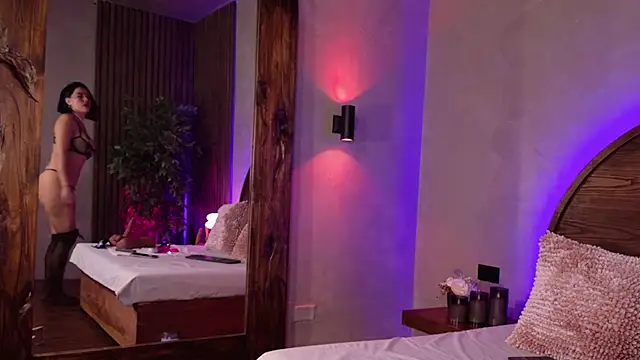 renata black  online show from 9, 4, 2026