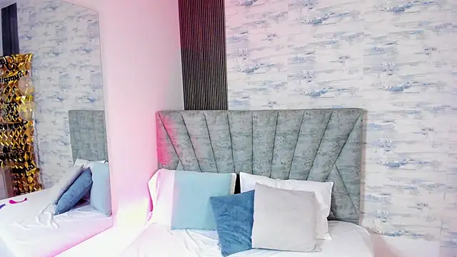 ShanelEvans online show from 12, 3, 2026