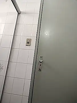 Snapshot of bls356 chatting on 21, 11, 2025 bls356 online show from 21, 11, 2025