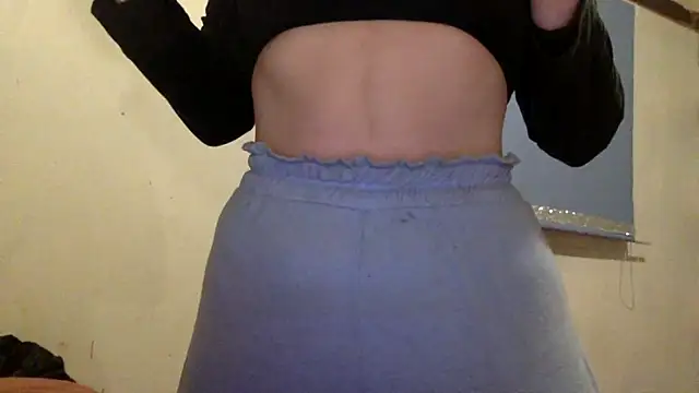 Bellababexox online show from 13, 11, 2025