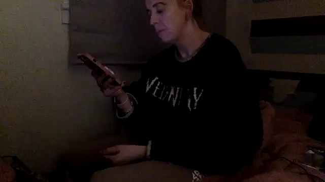 Snapshot of Bellababexox chatting on 16, 5, 2026 Bellababexox online show from 16, 5, 2026