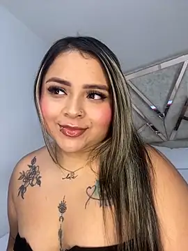 ashley-swift- online show from 17, 11, 2025