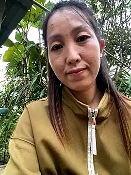 Snapshot of Huong-Ly chatting on 18, 9, 2025 Huong-Ly online show from 18, 9, 2025