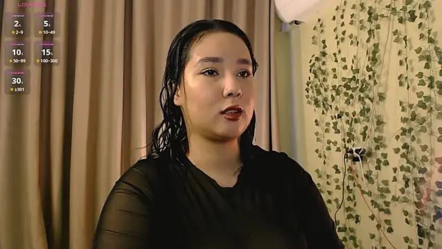 HoneyBroownie online show from 6, 10, 2025