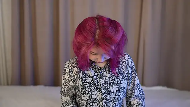 Stella Vanila online show from 21, 10, 2025