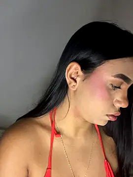 Michelle johnson  online show from 26, 9, 2025