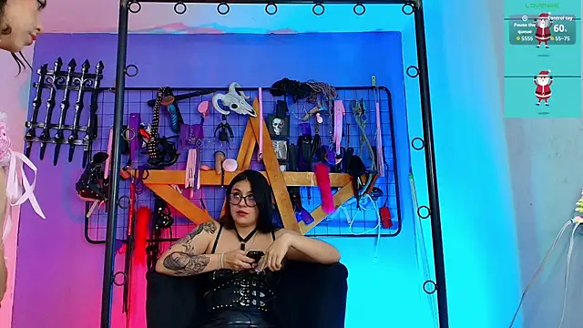 Misstresss aurora bdsm online show from 4, 12, 2025