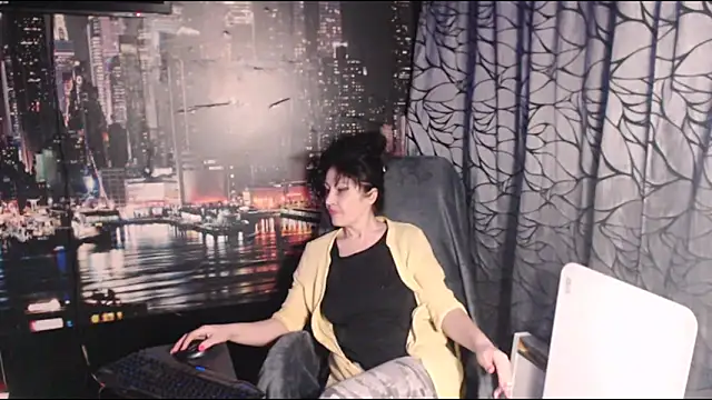 AMOURSWEET2025 online show from 19, 2, 2026