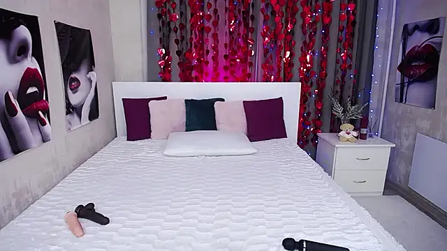 EvelinCuper online show from 7, 2, 2026