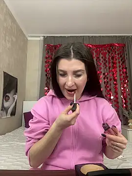 EvelinCuper online show from 10, 2, 2026