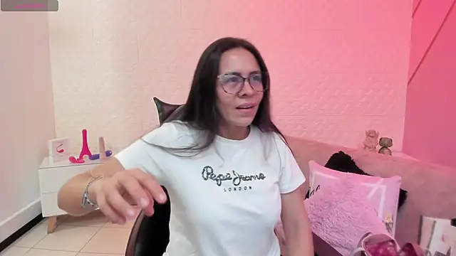 Eva mermaid online show from 9, 3, 2026