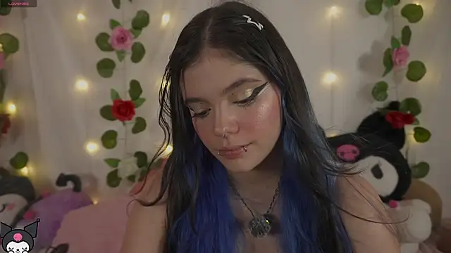 Snapshot of cutee_andrea chatting on 8, 7, 2026 cutee andrea online show from 8, 7, 2026