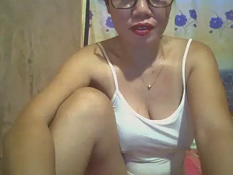 sexymorenal18 online show from 3, 4, 2026