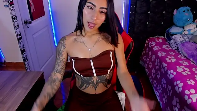 Snapshot of Samanthademonx20_ chatting on 2, 5, 2026 Samanthademonx20 online show from 2, 5, 2026