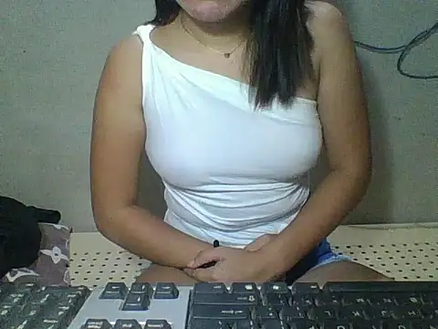 Snapshot of Skinny_PinayGirljust18 chatting on 18, 5, 2026 Skinny PinayGirljust18 online show from 18, 5, 2026