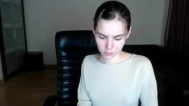 AmelieReve online show from 14, 10, 2025