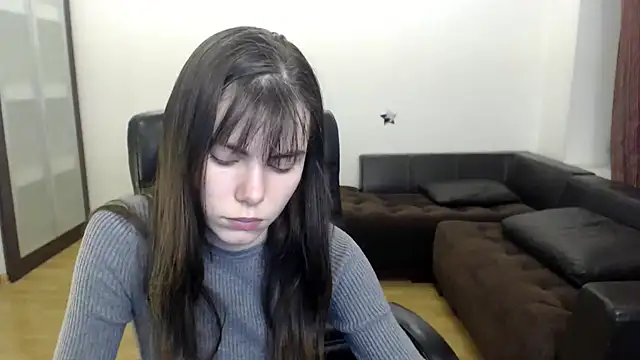 AmelieReve online show from 10, 11, 2025