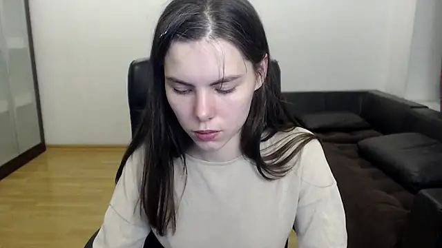 AmelieReve online show from 17, 11, 2025