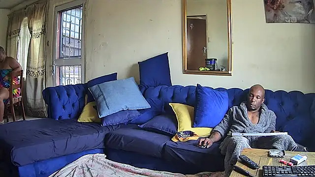 TheeBigPump online show from 18, 12, 2025