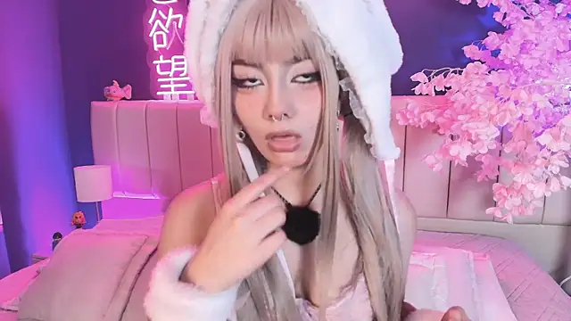 Shizuko  online show from 31, 3, 2026