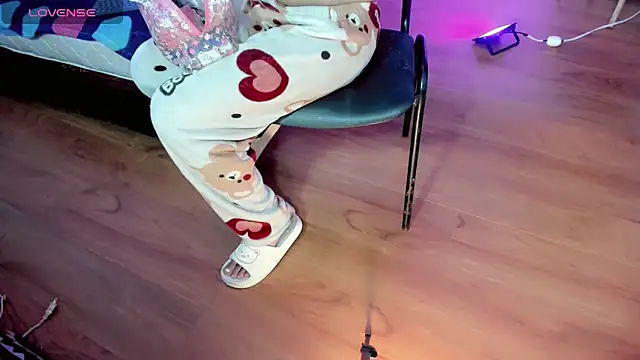 Britany montiel online show from 14, 4, 2026