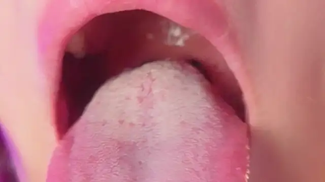 heiley moon online show from 28, 9, 2025