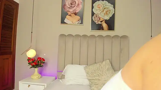 Dani rosse  online show from 30, 4, 2026