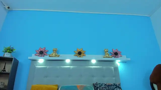 neferet opal online show from 20, 12, 2025