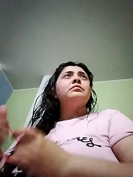 TifanyAmazinng online show from 19, 9, 2025