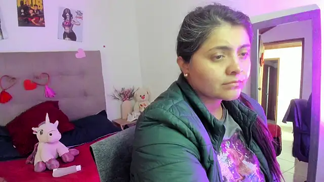 TifanyAmazinng online show from 19, 2, 2026