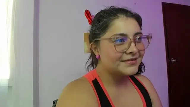 TifanyAmazinng online show from 21, 2, 2026