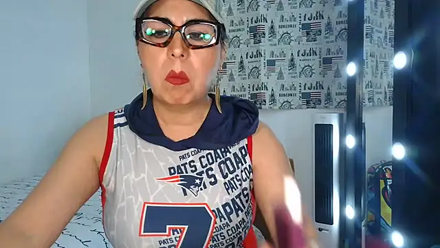 Snapshot of SweetCatheryne chatting on 3, 7, 2026 SweetCatheryne online show from 3, 7, 2026
