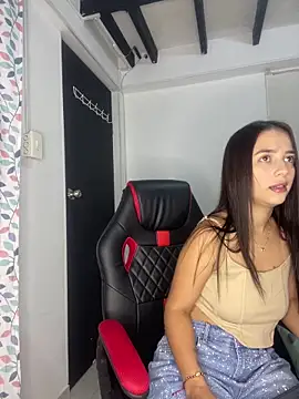 Snapshot of dalianataba chatting on 28, 5, 2026 dalianataba online show from 28, 5, 2026