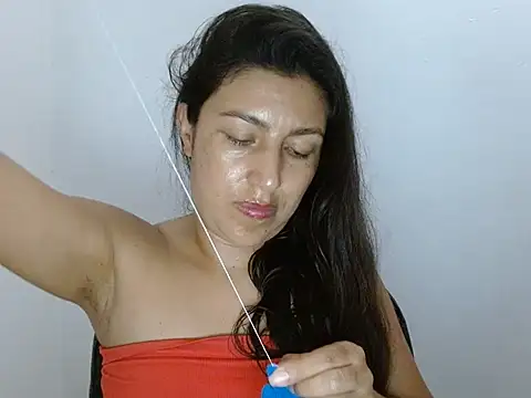 SarahFriendly online show from 31, 5, 2026
