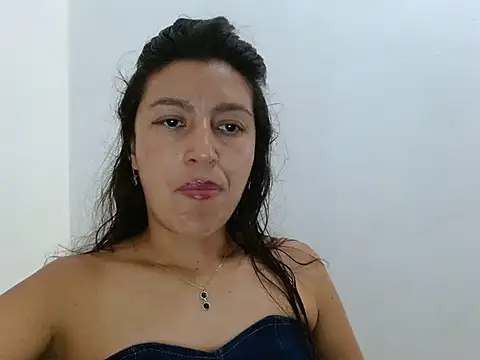 Snapshot of SarahFriendly chatting on 16, 7, 2026 SarahFriendly online show from 16, 7, 2026