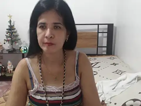 Prettysweetmum online show from 5, 2, 2026